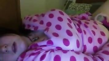 butt spread on webcam 2
