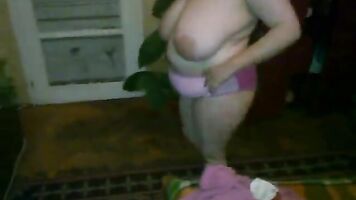 FATTY Vanya shake the udder again
