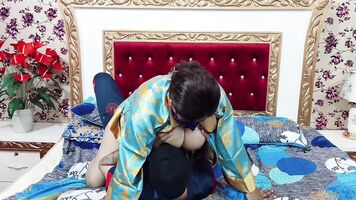 Huge Natural Boobs – Desi Bhabhi Has Romantic Sex With Her Devar
