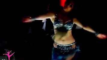 Mesh Safinaz. Egyptian Belly Dance. Beautiful Belly Dance
